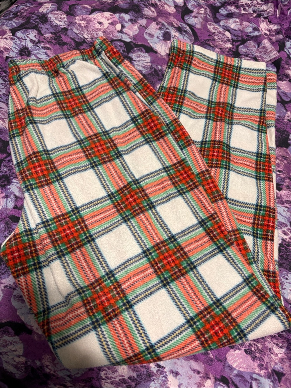 Wondershop Cream Plaid Lounge Pants with Red & Green Checks